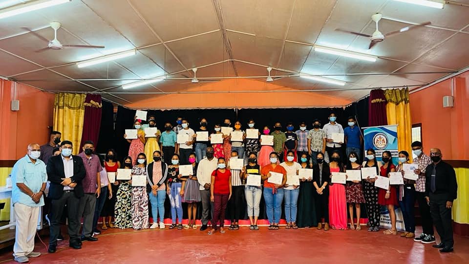 The Industry & Innovation Unit in collaboration with the Department of Public Affairs closed off its ICT Summer Camp in Meten-Meer-Zorg, Region 3.