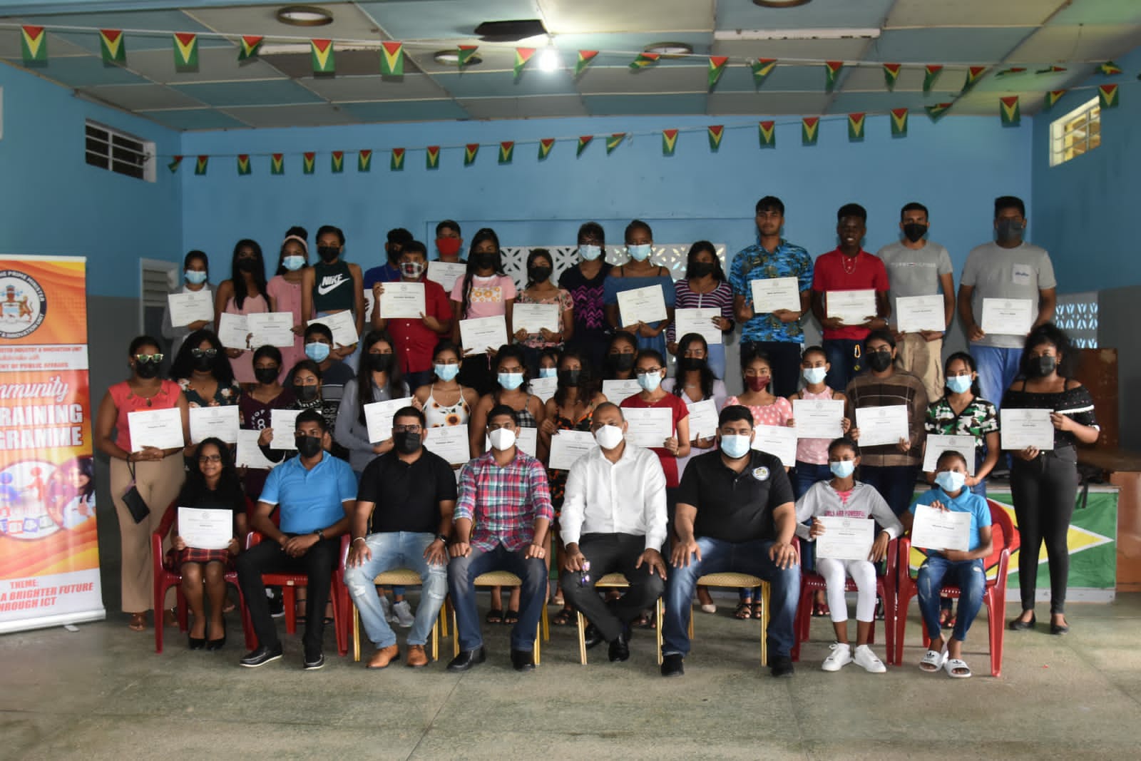Forty-five children, teenagers and young adults from Lusignan and surrounding villages completed a five-day training, including; basic ICT training, robotics, web development and coding.
