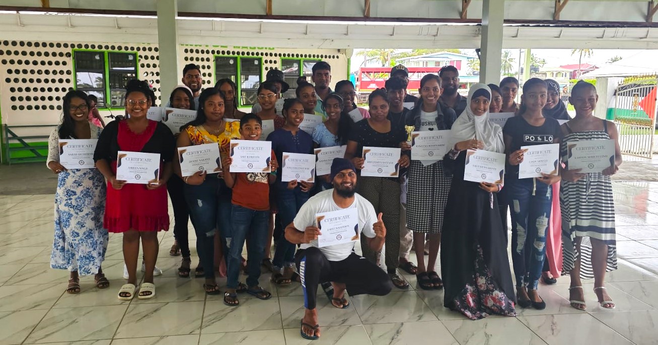 Twenty-five people recently completed the Basic ICT training from Rosignol and surrounding communities.